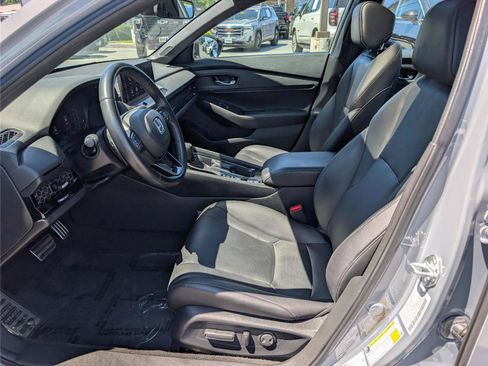 Used 2023 Honda Accord Sport image 15