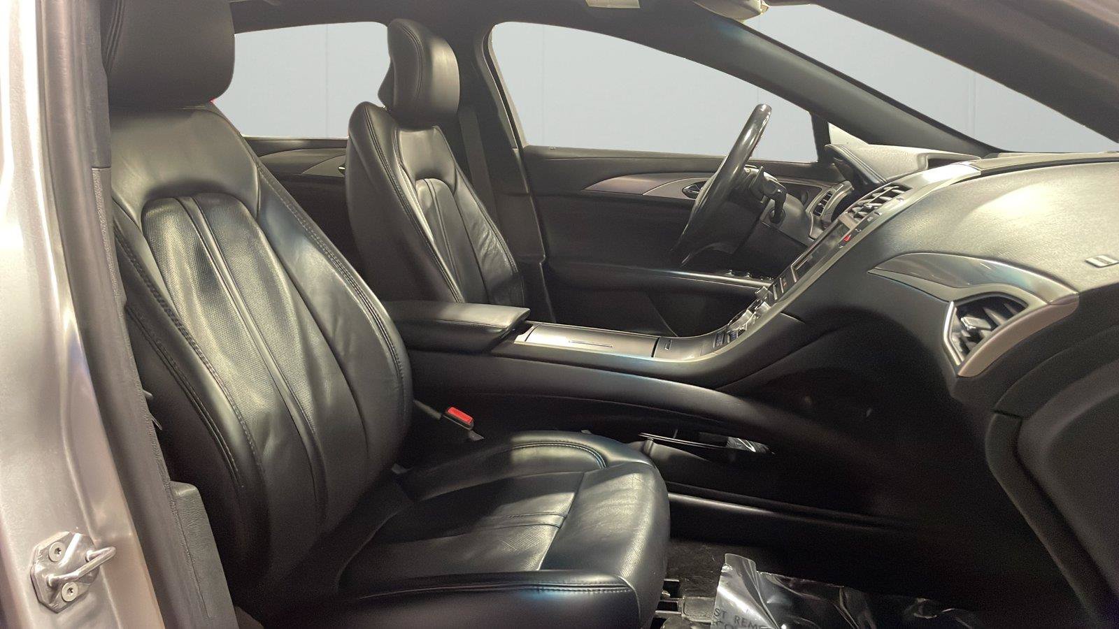 Used 2018 Lincoln MKZ Reserve w/ Magnetic Appearance Package AWD/4WD image 13