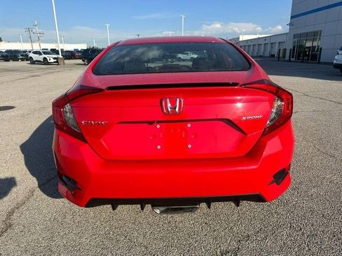Used 2019 Honda Civic Sport image 4
