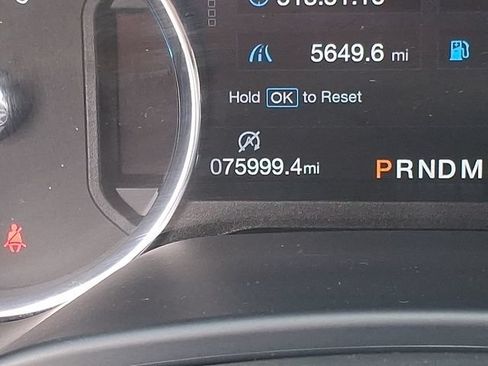 Used 2019 Ford Expedition XLT w/ Equipment Group 202A AWD/4WD image 21