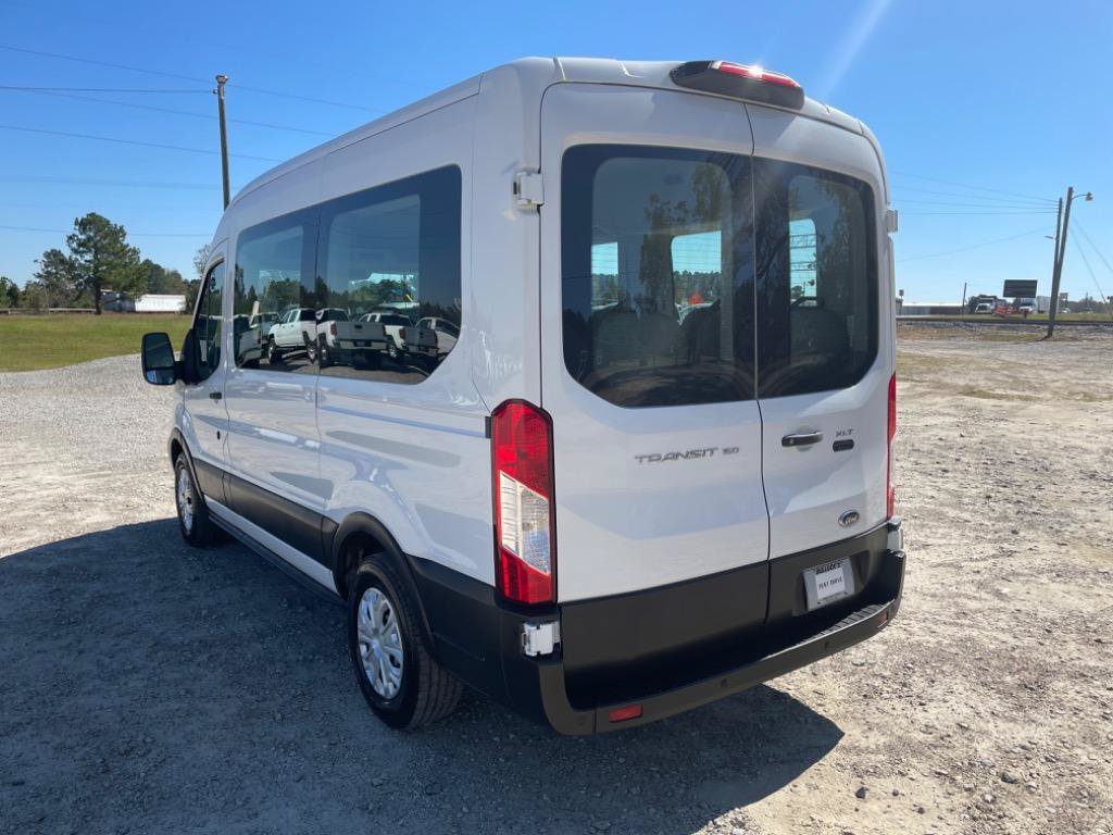 Used 2019 Ford Transit 150 XLT RWD image 7