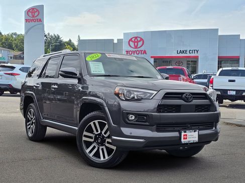 Certified 2022 Toyota 4Runner Limited AWD/4WD image 1