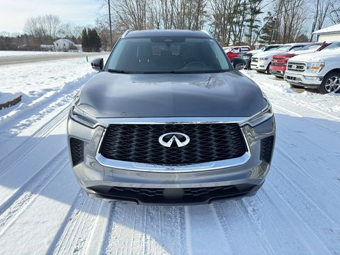 Used 2023 INFINITI QX60 Luxe image 3