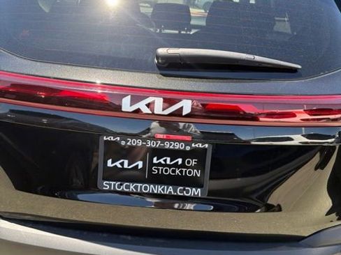 Used 2026 Kia Seltos LX FWD image 7