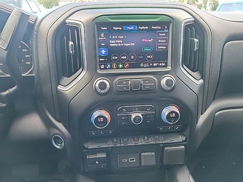 Used 2021 GMC Sierra 1500 AT4 AWD/4WD image 14