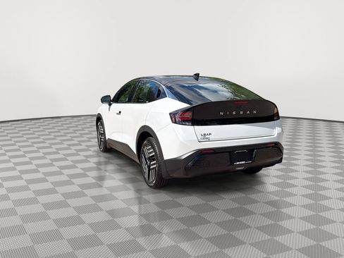 New 2026 Nissan Leaf SV+ w/ Floor Mat Package (SV+) FWD image 8