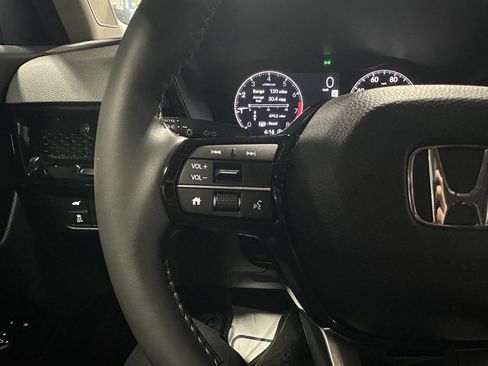 Used 2024 Honda CR-V EX-L image 11