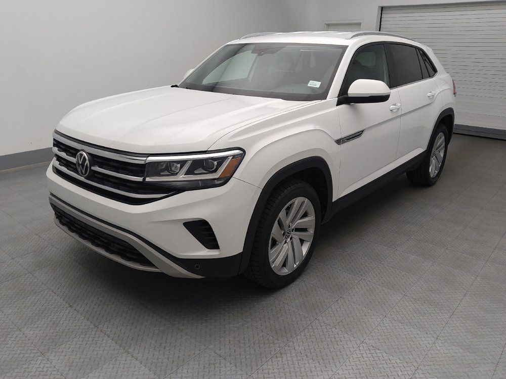 Used 2022 Volkswagen Atlas Cross Sport SE FWD image 2