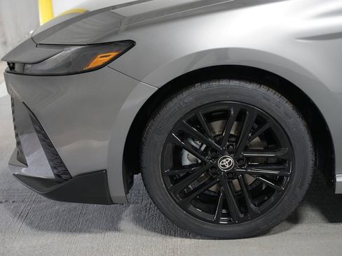 New 2026 Toyota Camry SE FWD image 5