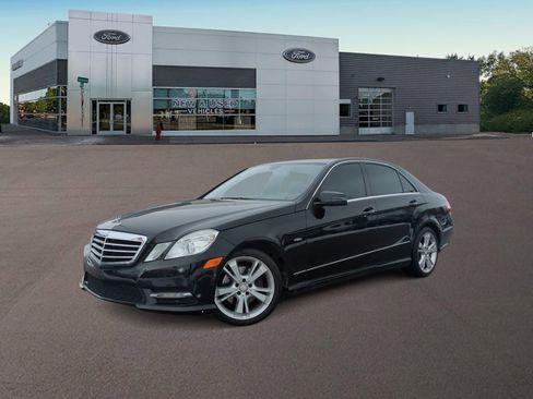 Used 2012 Mercedes-Benz E 350 4MATIC Sedan image 1