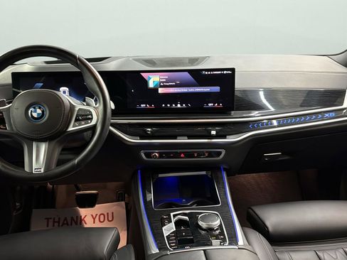 Used 2024 BMW X5 xDrive50e w/ M Sport Package image 22
