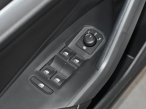 New 2026 Volkswagen Jetta Sport FWD image 4