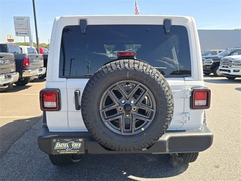 New 2026 Jeep Wrangler Sport S image 14