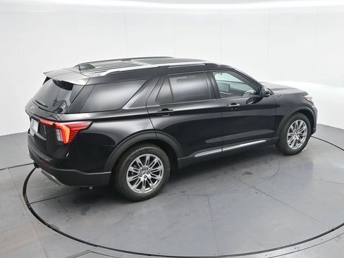 New 2026 Ford Explorer Platinum image 30