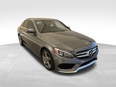 Used 2018 Mercedes-Benz C 300 Sedan image 5
