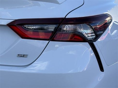 Certified 2023 Toyota Camry SE image 6