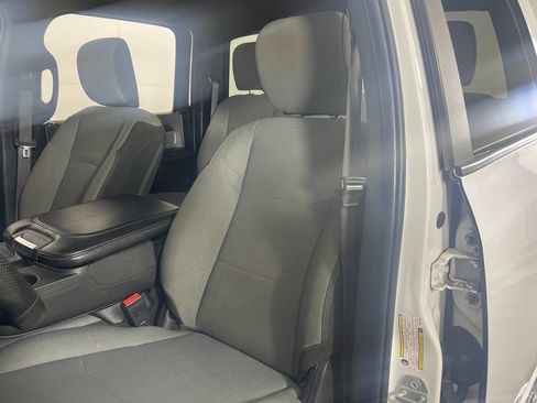 Used 2021 RAM 2500 Big Horn image 22