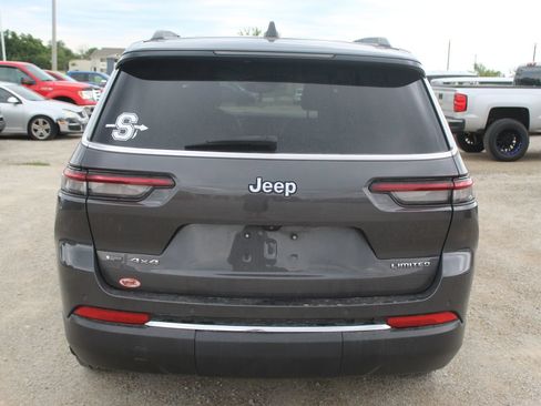 Used 2022 Jeep Grand Cherokee L Limited w/ MOPAR Finishing Package AWD/4WD image 5