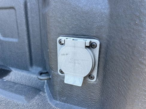 Used 2024 Chevrolet Silverado 1500 LT w/ Protection Package image 9