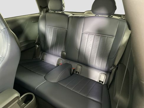 Certified 2025 MINI Cooper 2-Door Hardtop image 24