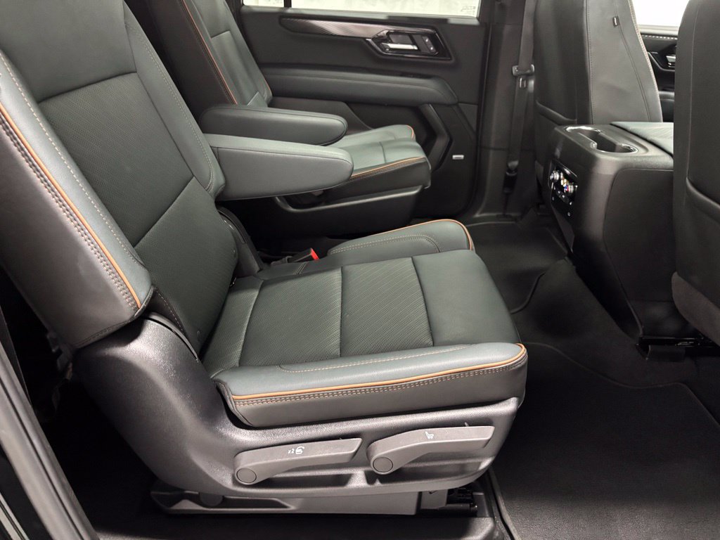 Used 2026 GMC Yukon XL AT4 AWD/4WD image 53