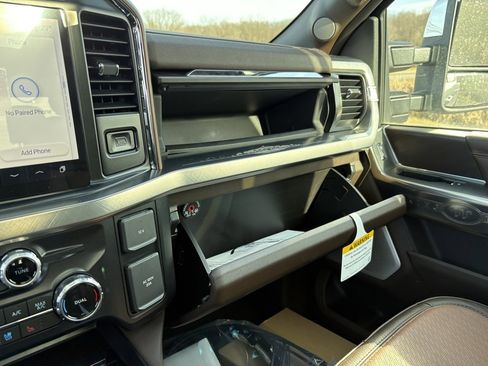 New 2026 Ford F350 King Ranch w/ Chrome Package image 38