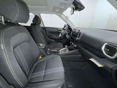 New 2026 Hyundai Venue SEL FWD image 5