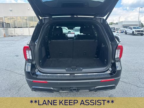 Certified 2025 Ford Explorer ST-Line w/ Premium Package RWD image 20