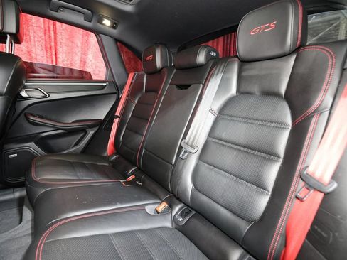 Used 2018 Porsche Macan GTS AWD/4WD image 14