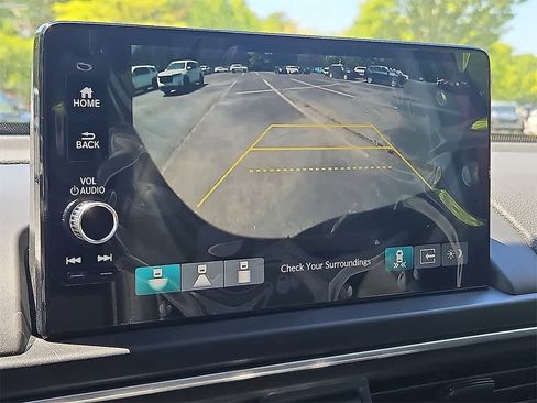 New 2025 Honda Pilot Touring image 15