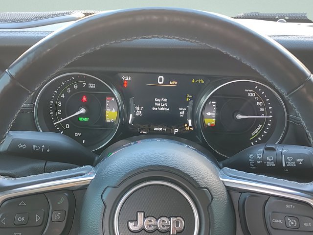 Used 2023 Jeep Wrangler Unlimited Sahara w/ Cold Weather Group AWD/4WD image 12