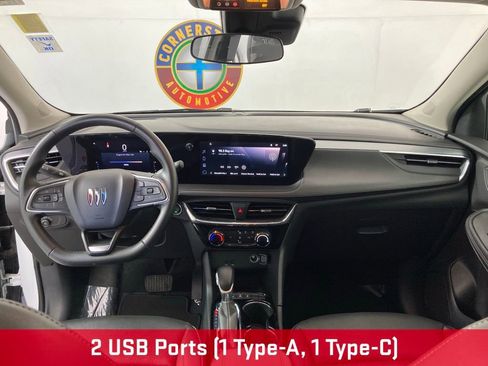 Used 2024 Buick Encore GX Sport Touring image 7