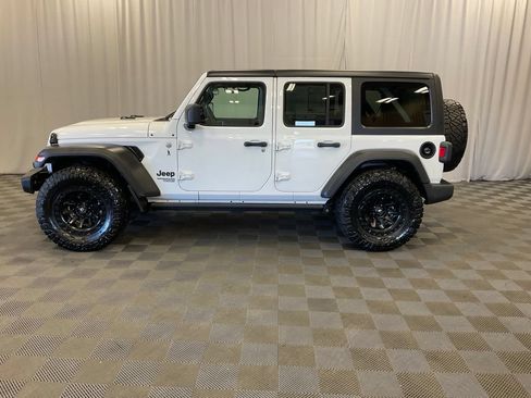 Used 2021 Jeep Wrangler Unlimited Sport AWD/4WD image 8
