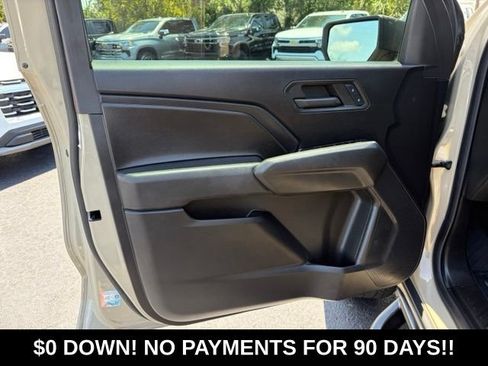Used 2023 Chevrolet Colorado Trail Boss AWD/4WD image 12