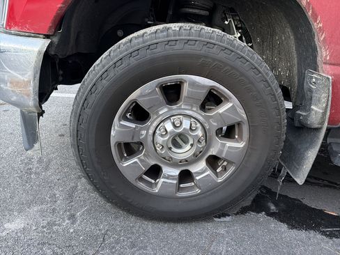 Used 2023 Ford F250 Lariat w/ Tow Technology Package image 14