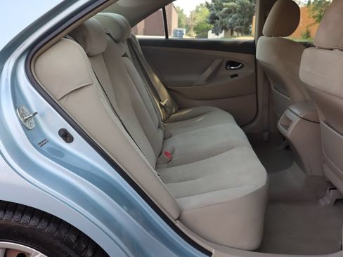 Used 2009 Toyota Camry LE FWD image 22