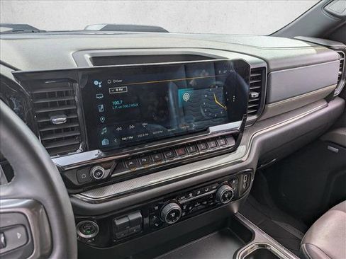 Used 2024 Chevrolet Silverado 1500 ZR2 w/ Technology Package image 12