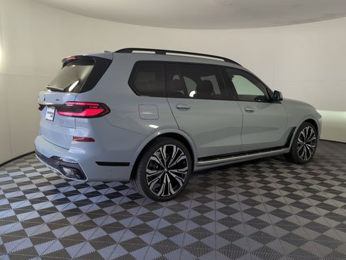 New 2026 BMW X7 xDrive40i w/ Executive Package image 7