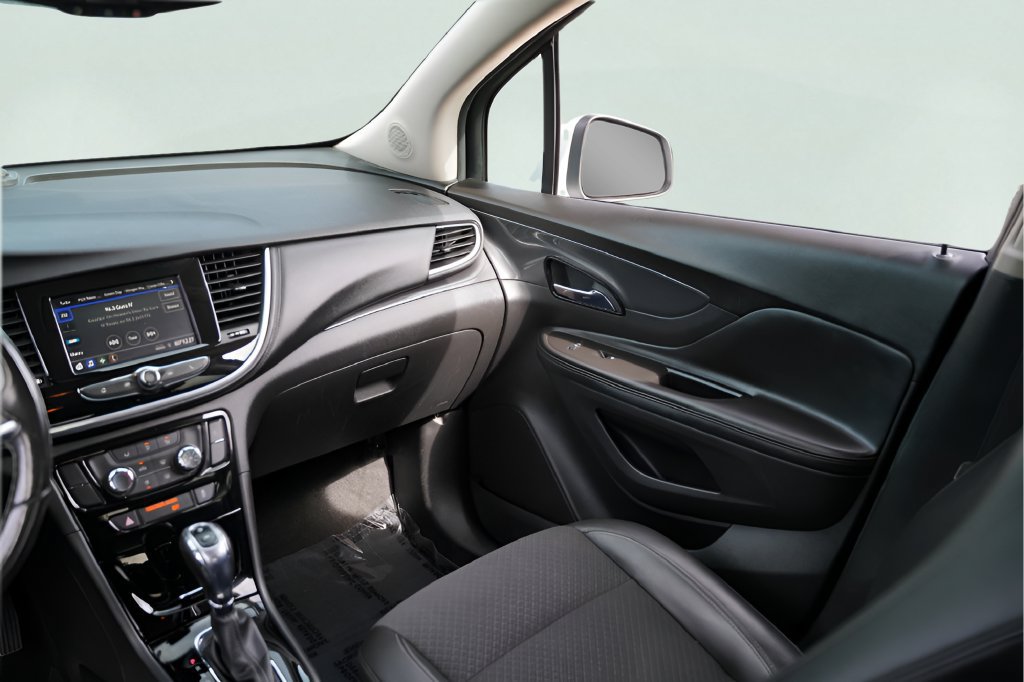 Used 2022 Buick Encore Preferred w/ Safety Package FWD image 26