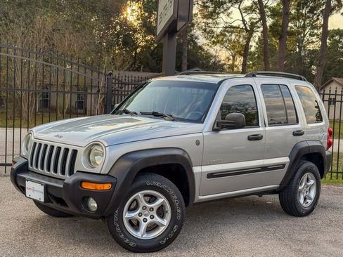 Used 2004 Jeep Liberty Sport w/ PWR Convenience Group image 1
