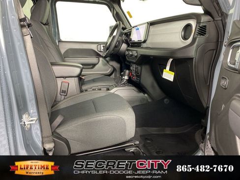 New 2026 Jeep Wrangler Unlimited Sport image 34