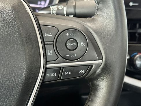 Used 2022 Toyota Camry XLE w/ Navigation Upgrade Package AWD/4WD image 27