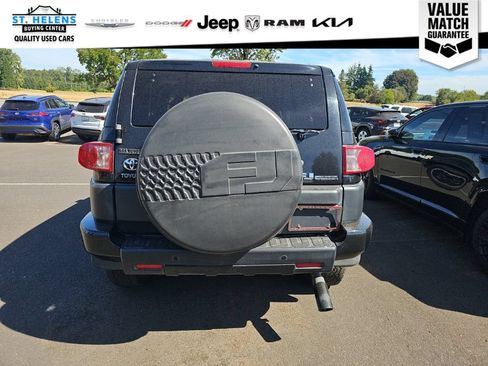 Used 2007 Toyota FJ Cruiser 4WD image 5
