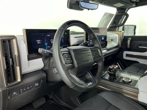 Used 2025 GMC Hummer EV 3X image 36