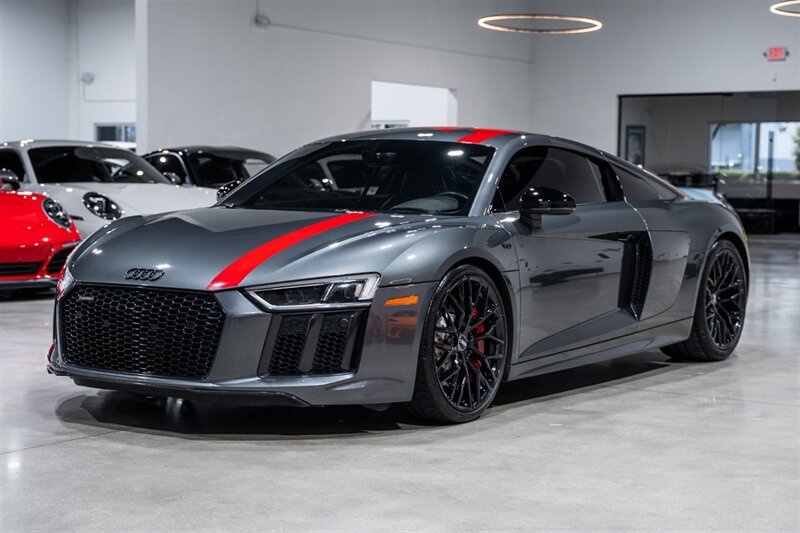 Used 2018 Audi R8 V10 RWD image 10