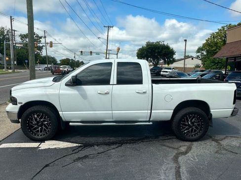 Used 2005 Dodge Ram 1500 Truck SLT AWD/4WD image 2
