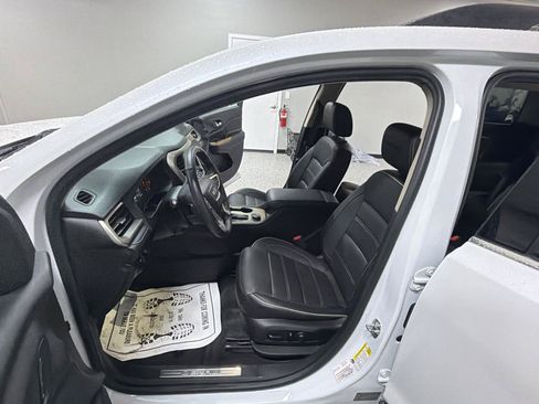 Used 2017 GMC Acadia Denali FWD image 11