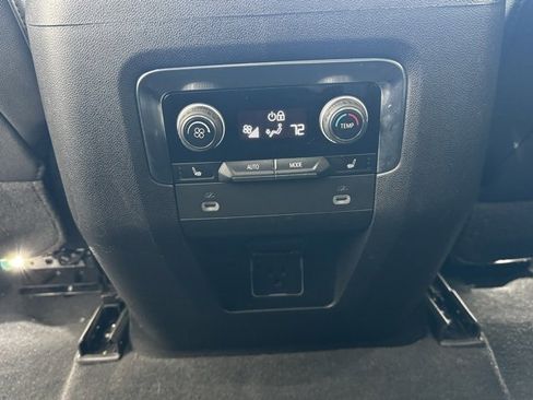 Certified 2023 Chevrolet Tahoe Z71 w/ Luxury Package image 8