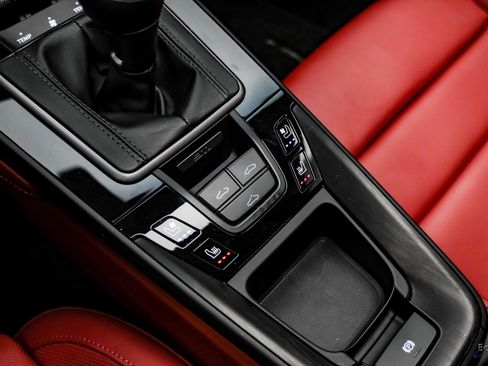 Used 2024 Porsche 911 Carrera GTS image 59