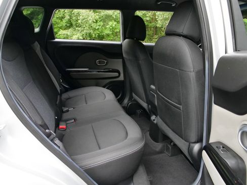 Used 2019 Kia Soul + w/ Audio Package image 26